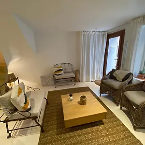 Appartement Maison Au Coeur Du Village, Le Plan-de-la-Tour